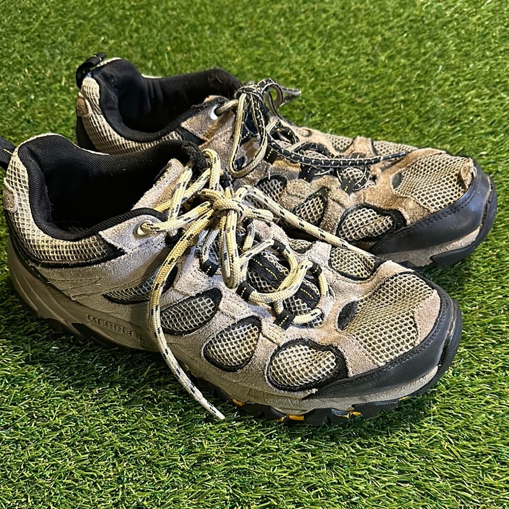 Merrell Hiking Sneakers